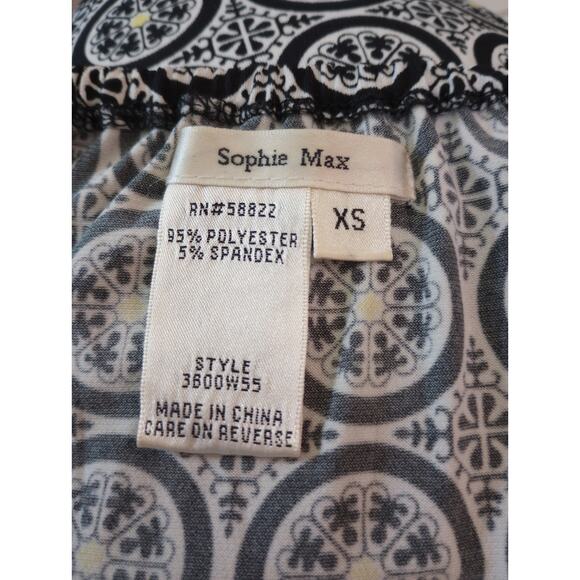 Sophie Max Ladies size‎ XS lightweight stretchy dress - Picture 3 of 3